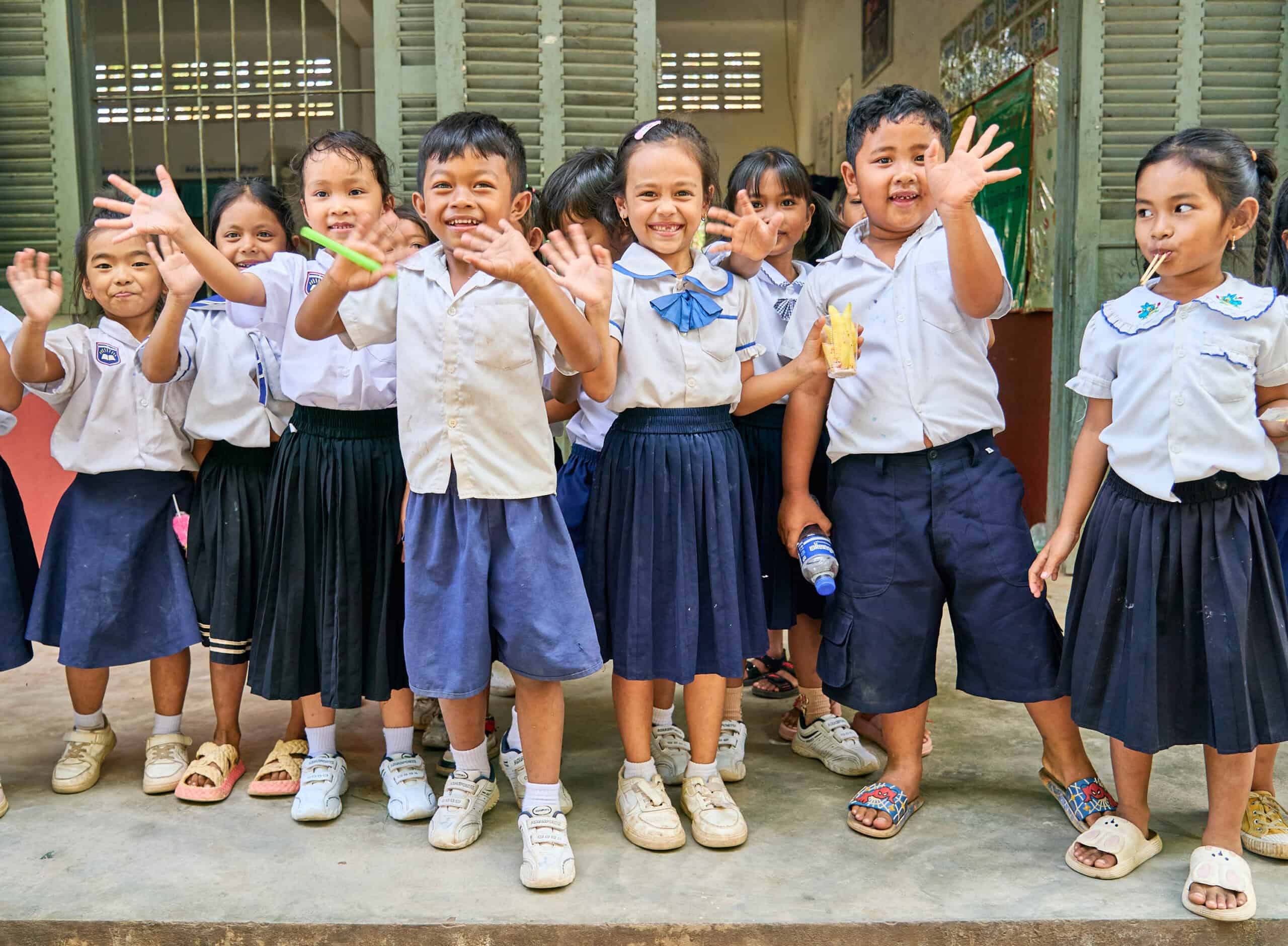 TDSO Teacher training in Cambodia: Happy children in classroom.